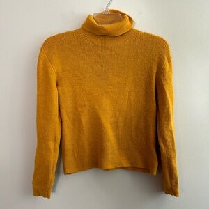 100% baby alpaca wool Peruvian sweater in goldenrod yellow